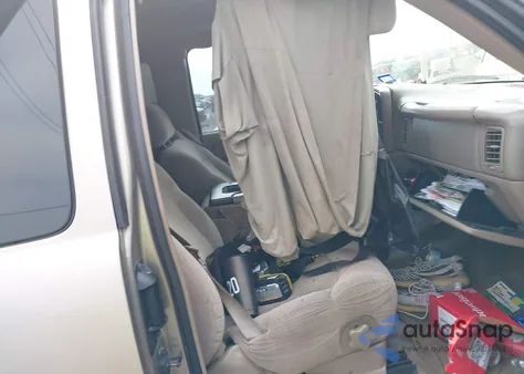 2002 Chevrolet Silverado 1500 Ls из США, поврежденный, VIN 2GCEC19V921141075